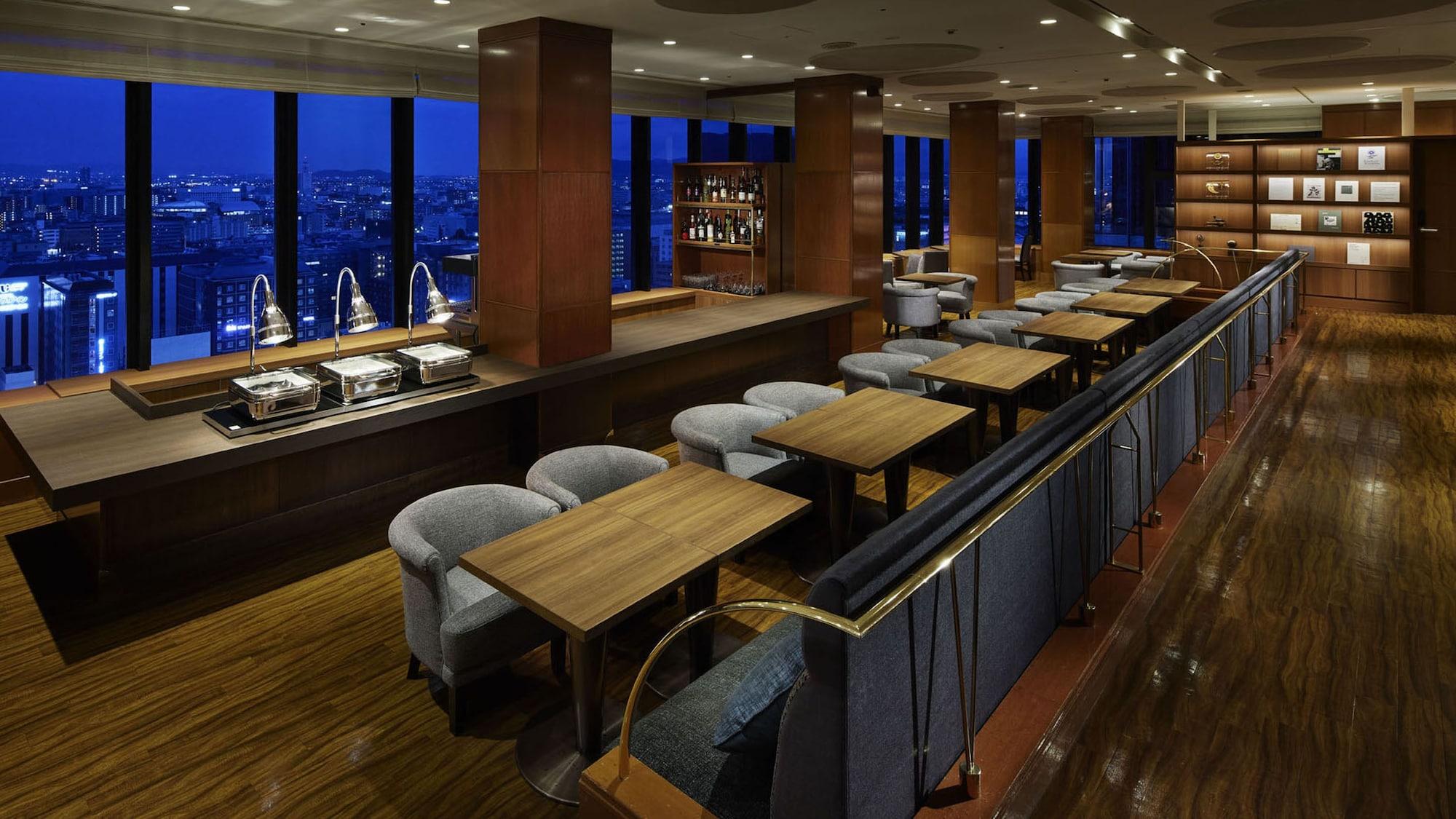 Hotel Granvia Kyoto Exteriör bild Club Lounge at Tokyo International Airport